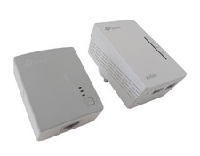TP-LINK TL-WPA4220KIT AV600 Powerline 300M Wi-Fi Extender Signal Booster Hotspot
