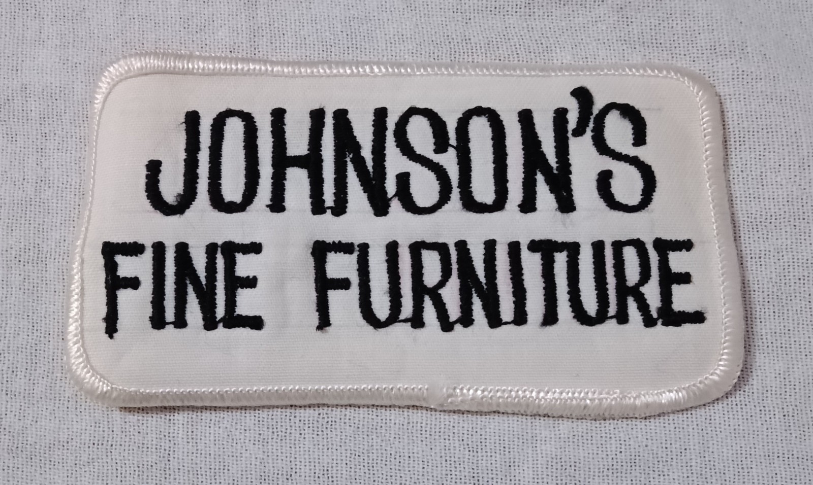 JOHNSON'S FINE FURNITURE EMPLOYEE UNIFORM PATCH UNUSED TOLEDO OHIO
