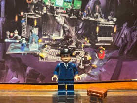 LEGO&reg; Bruce Wayne Minifigure: From 7783 - Original First Wave (2006) - bat013