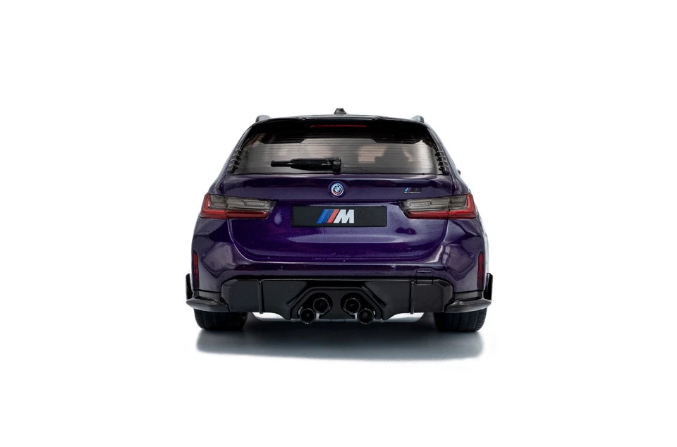 Solido 2024 BMW M3 M-Performance G81 Touring Wagon Twilight Purple Pearl 1:18 - Image 3 of 4