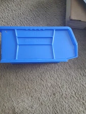 Uline S-12415 Plastic Stackable Storage Bin 11 x 5 1⁄2 x 5", Blue