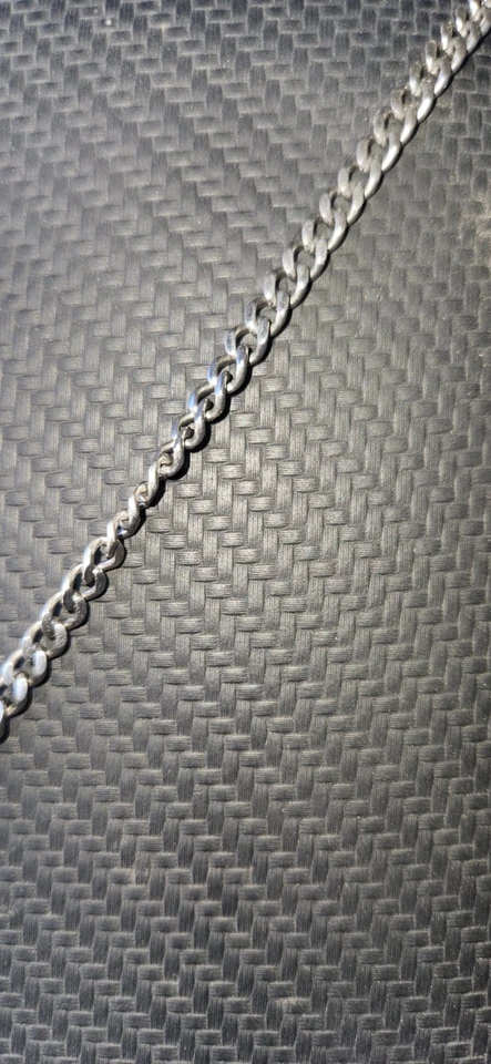 Collar Cadena Hoja Marihuana Olla Hierba Cáñamo THC 420 Hippie Stoner Color Plata Foto 3 de 4