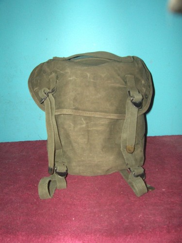 ORIG. VIETNAM ERA (67) OD M 1961 CANVAS COMBAT FIELD / BUTT PACK