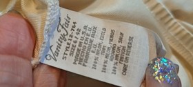 Vanity Fair Off White Nylon Long Leg Pettipants  Pants Liner Bloomer Vtg Med 