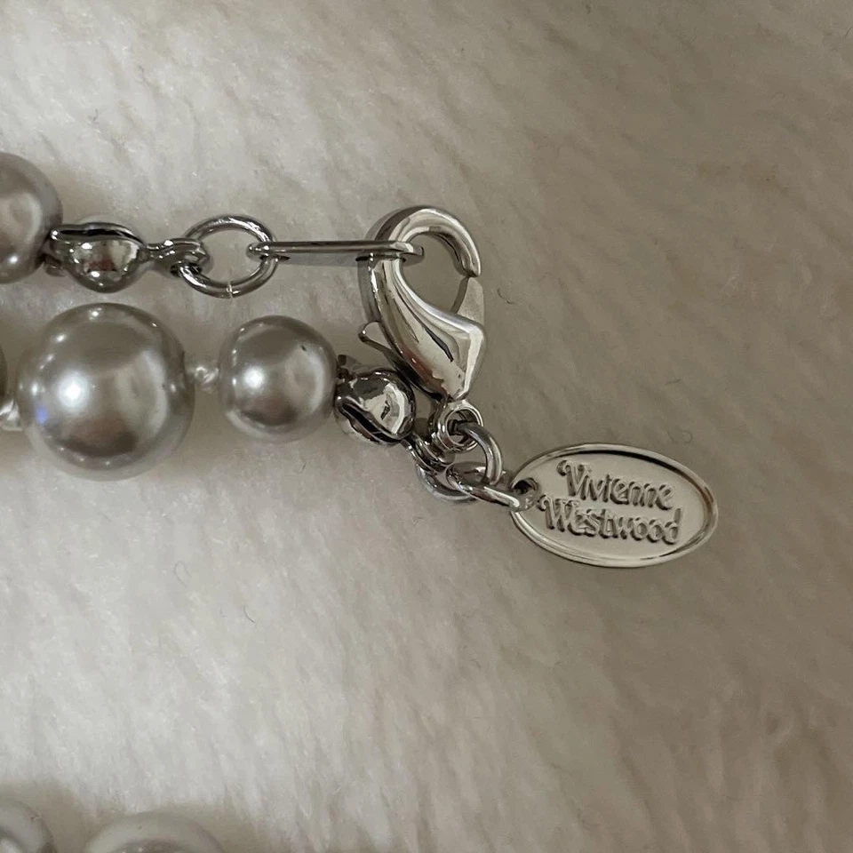 Gargantilla Vivienne Westwood Orb Collar Gris 1 Fila Perla Plata con Cordón Foto 4 de 4