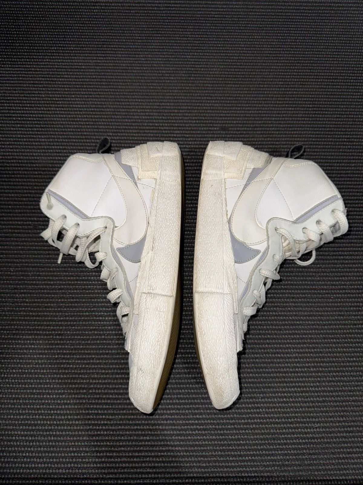 Size 9 - Nike sacai x Blazer Mid White Grey thumbnail 2
