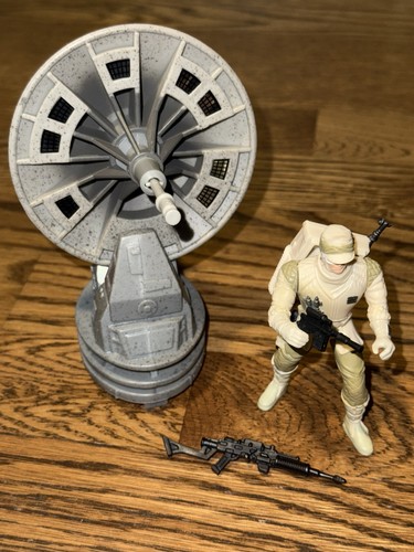 Star Wars POTF Hoth Rebel Soldier with Anti-Vehicle Laser Cannon 1997