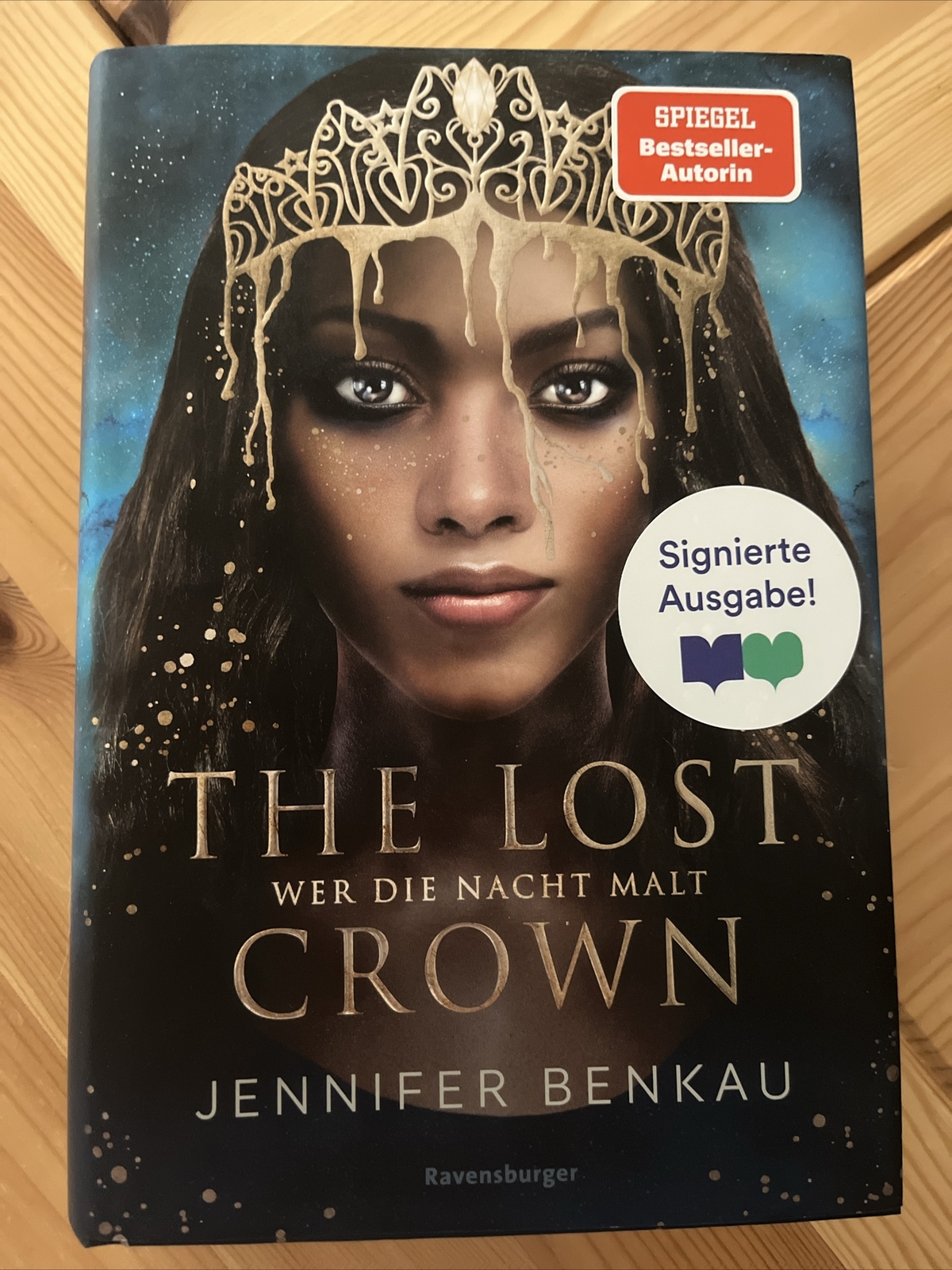 Thumbnail - Neutral Signierte Ausgabe - The Lost Crown Wer Die Nacht Malt -