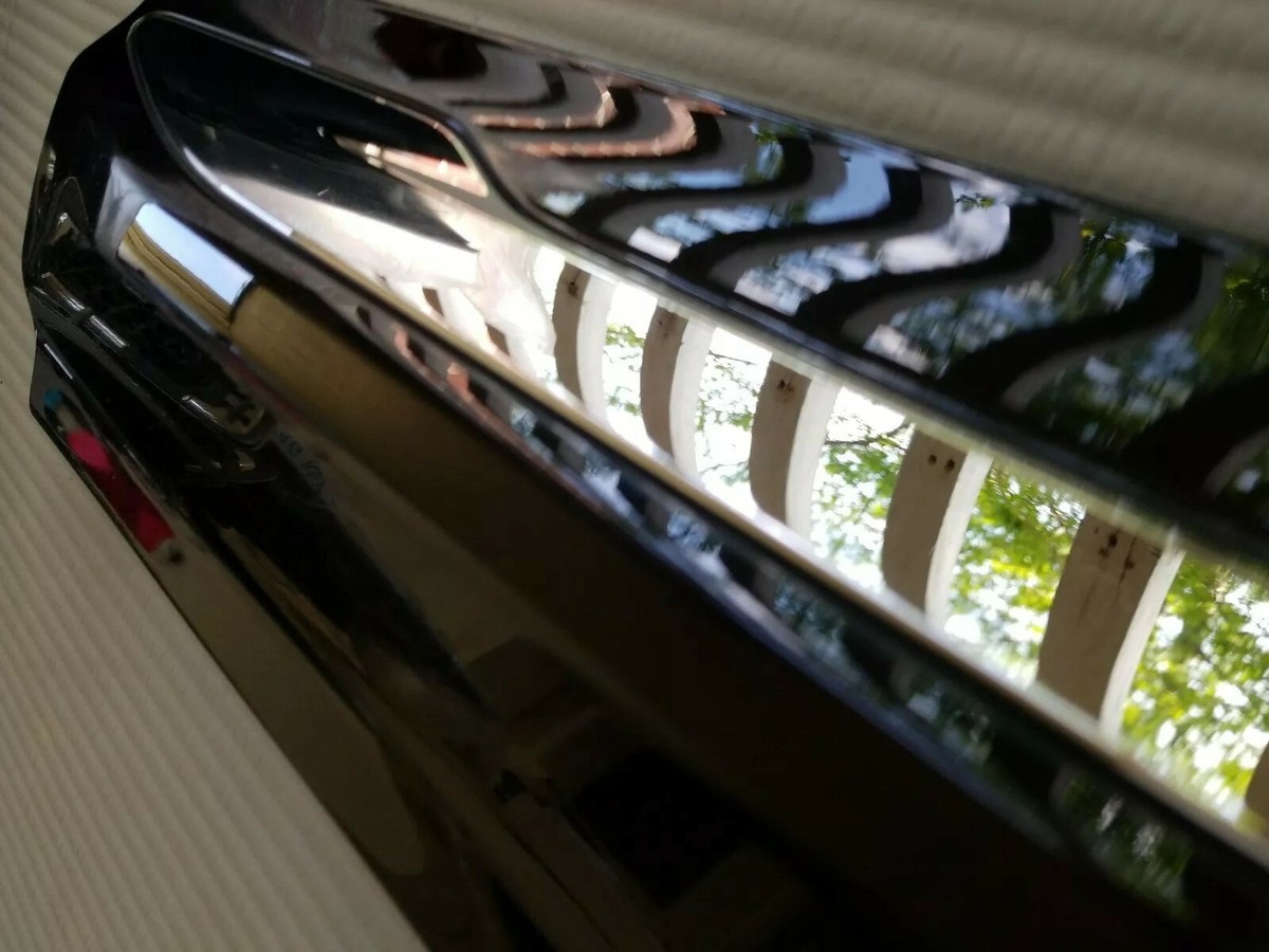 2018 2019 2020 VOLVO XC60 LEFT DRONT DOOR MOULDING TRIM OEM  