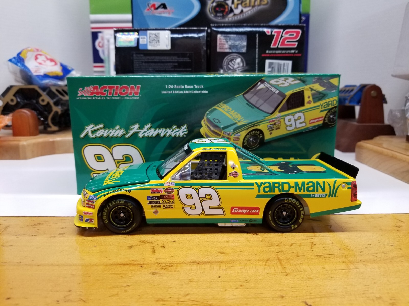 Picture 1 of 17