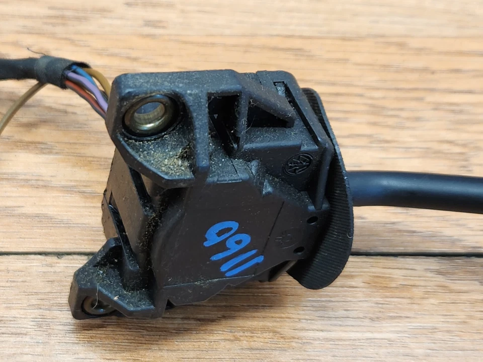 ✅ 1982-1988 OEM BMW E28 528e módulo interruptor limpador de volante - Imagem 4 de 4