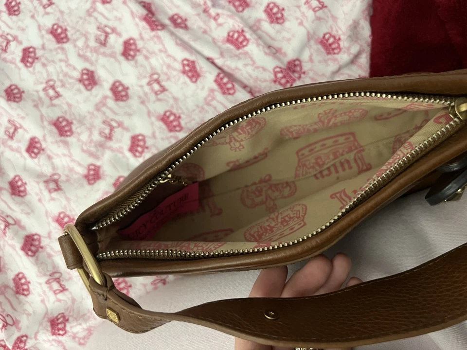 Bolso de Mano JUICY COUTURE Cuero Marrón Guijarro Tachonado Estrás Corazón Baguette Foto 4 de 4