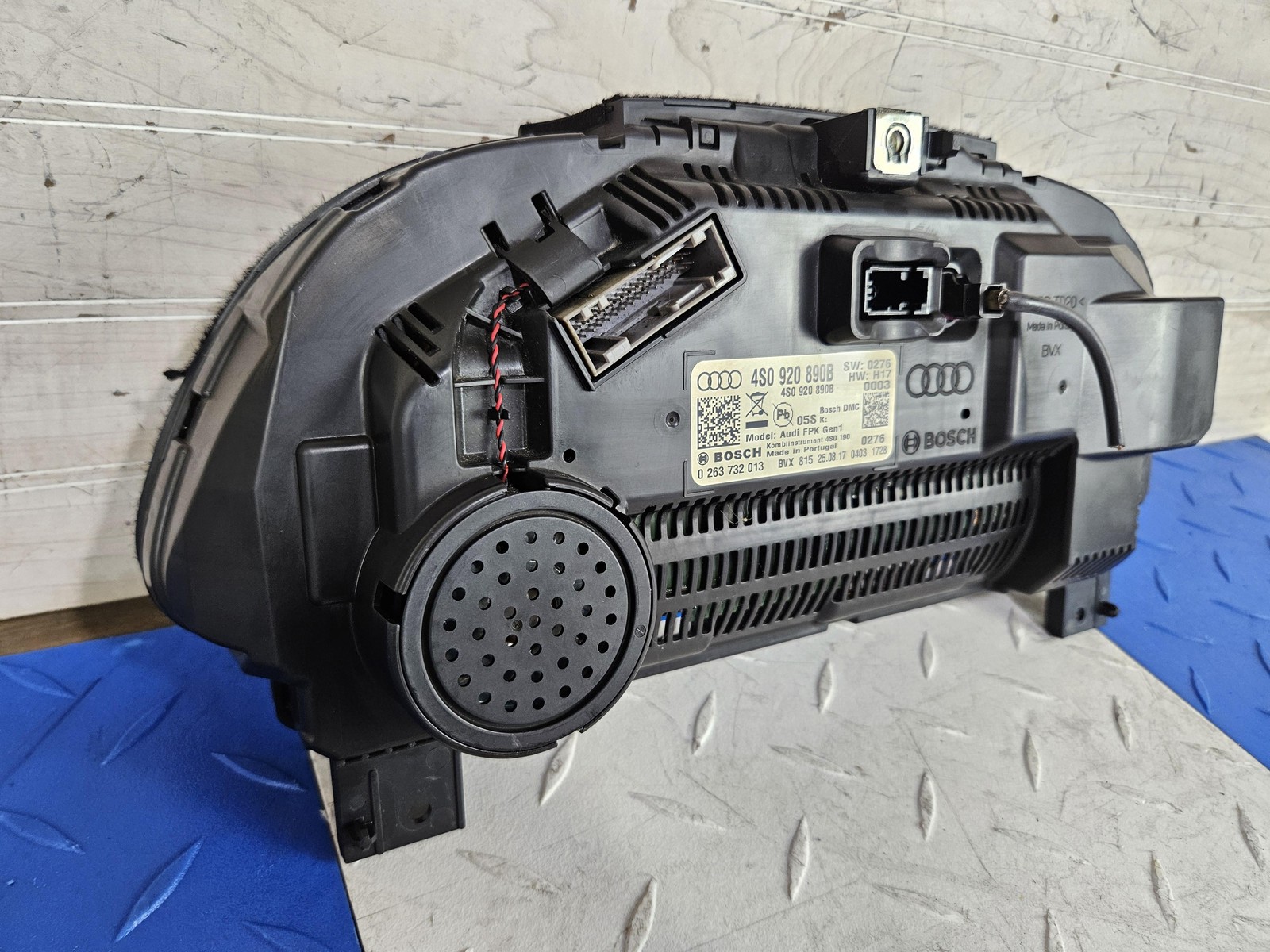 Audi R8 2017-2023 Instrument cluster P/N 4S0920890B