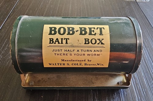 Lot Vintage De Boîte à Appâts Et Bobines Pêche - Bob Bet, Zebco 66, Johnson 10, Bronson, Heddon