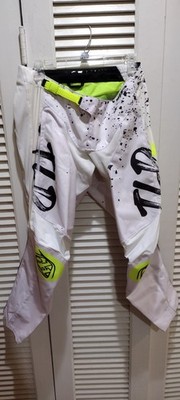 Troy Lee Designs SE ULTRA Pants - WHITE/GREEN - Men's Size 32 NEW FREE SHIPPING