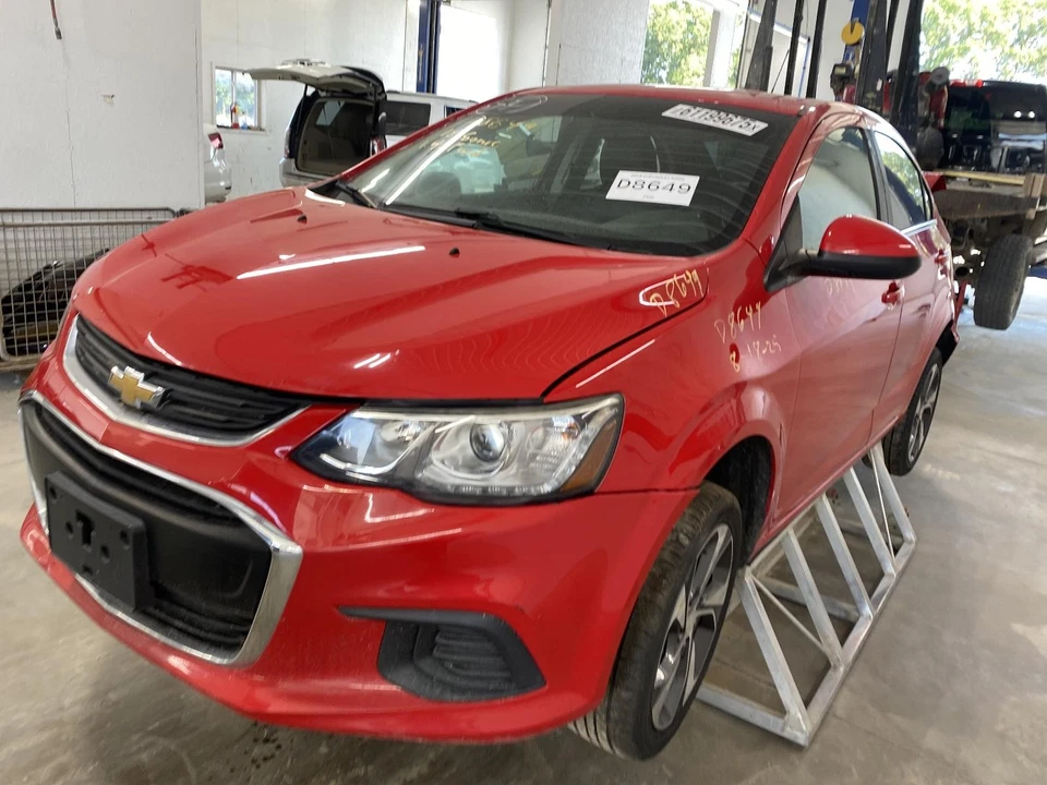Medidor de velocímetro usado se adapta a: Chevrolet Sonic Cluster 2018 ID 42693977 grado A Foto 2 de 4
