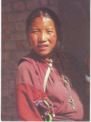 AK Alte Ansichtskarte Postkarte, Nepal Kathmandu Sherpa-Mädchen, ungelaufen Lot