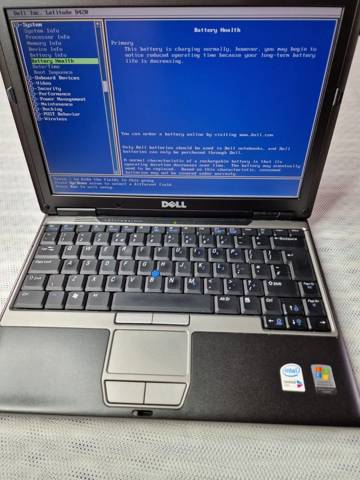 Dell Latitude D420- Core Duo 1.2GHz, 1Gb RAM, 60Gb Hdd Win Vista Laptop power on - Image 4 of 4