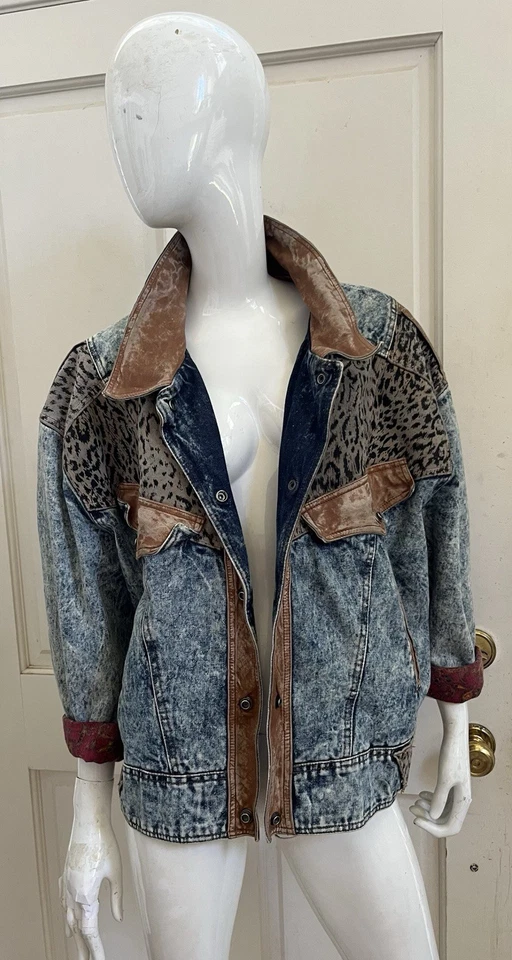 WINLIT Vtg! 80's Acid Wash Denim Animal Print LEATHER Distressed Bomber Jacket L - Image 2 of 4
