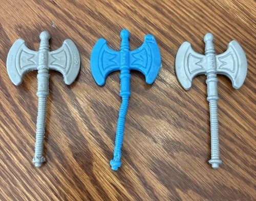 Weapons Pack 3 Axe MOTU Vintage Mattel He-Man Accessory Parts - 2 Grey & 1 Blue
