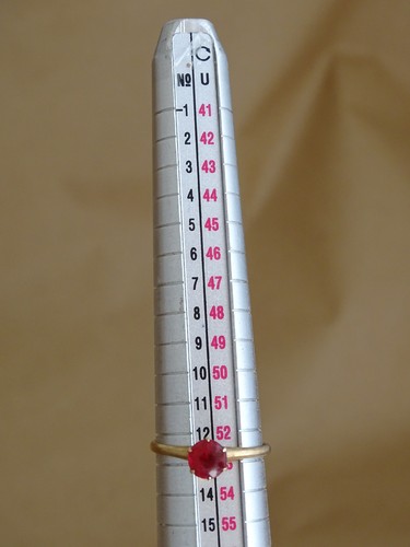 10K Gold Ring With Stone / Size Around 6 / Weight 1.45 g / FedEx FS / BErs2 - Picture 14 of 22