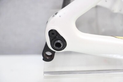 ジャンク winspace t1500 フレーム ホワイト サイズM ジャンク winspace t1500 フレーム ホワイト サイズM