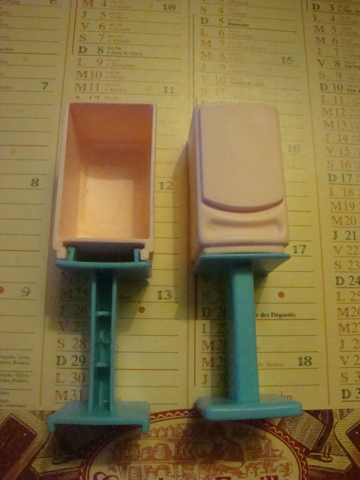 vetement poupée barbie tenue 2 haut parleur enceinte hifi vintage - Photo 2/2