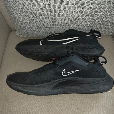 nike running air zoom pegasus 37 shield trainers in black