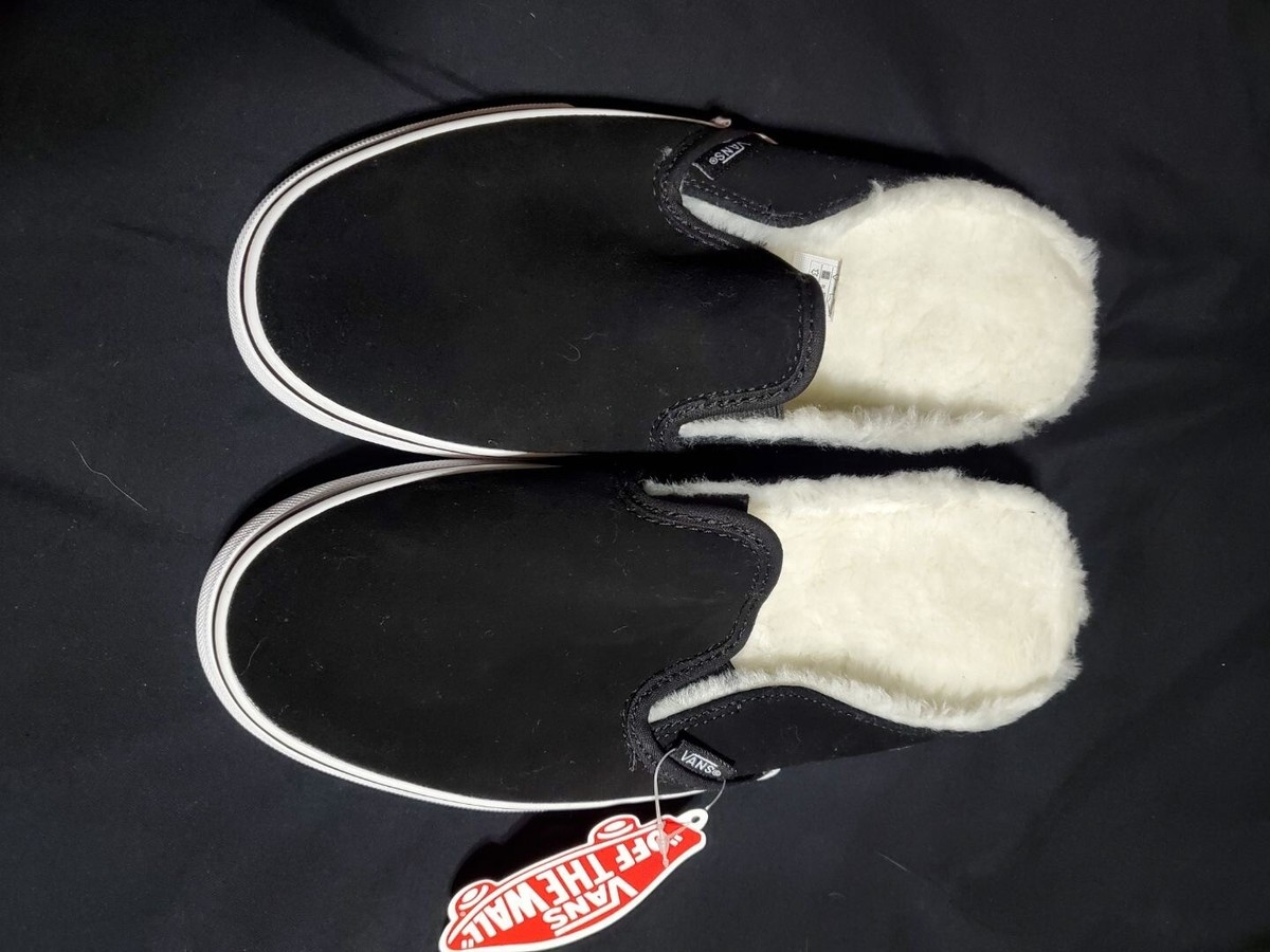 【VANS】 ★ SHERPA CLASSIC SLIP-ON ★ BLACK New Vans Classic Slip-On Mule Suede Black/Sherpa Sneakers