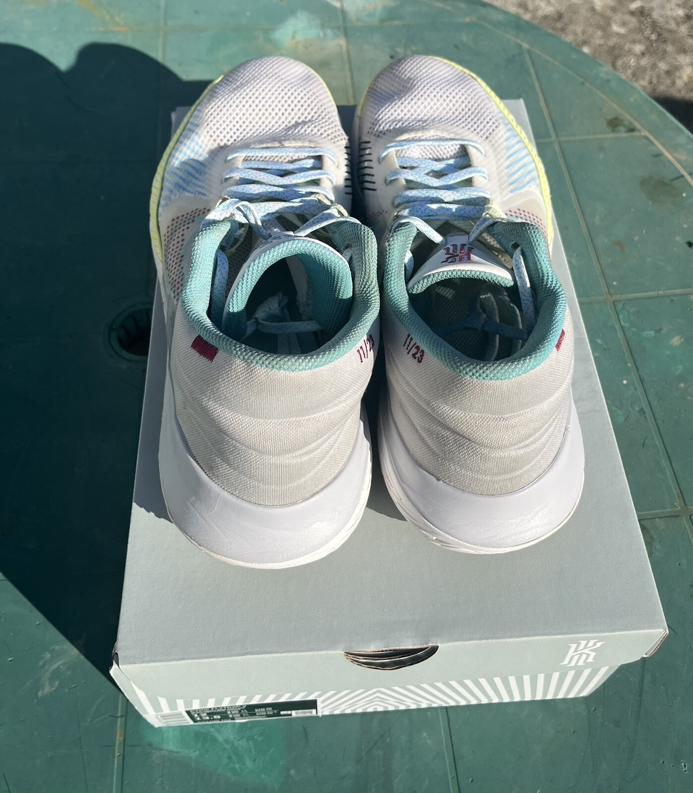 Kyrie flytrap 5 white size 12 - image 4