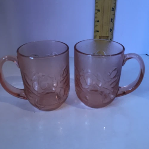 Set of 2 Vintage Arcoroc France "Rosaline" Pink Glass Rose Coffee Mugs 4" Tall
