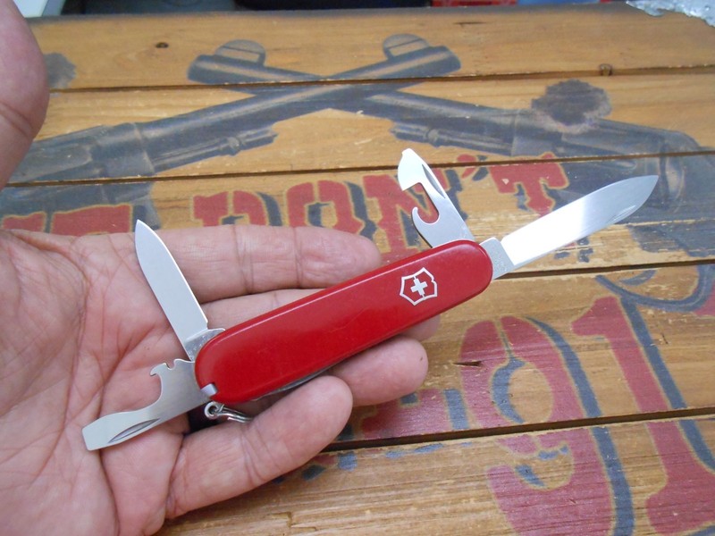 Victorinox Swiss Army Knife