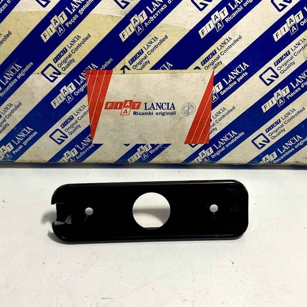 Originale Alfa Lancia Fiat Ersatzteil Piastrina 82340135 10 G-image
