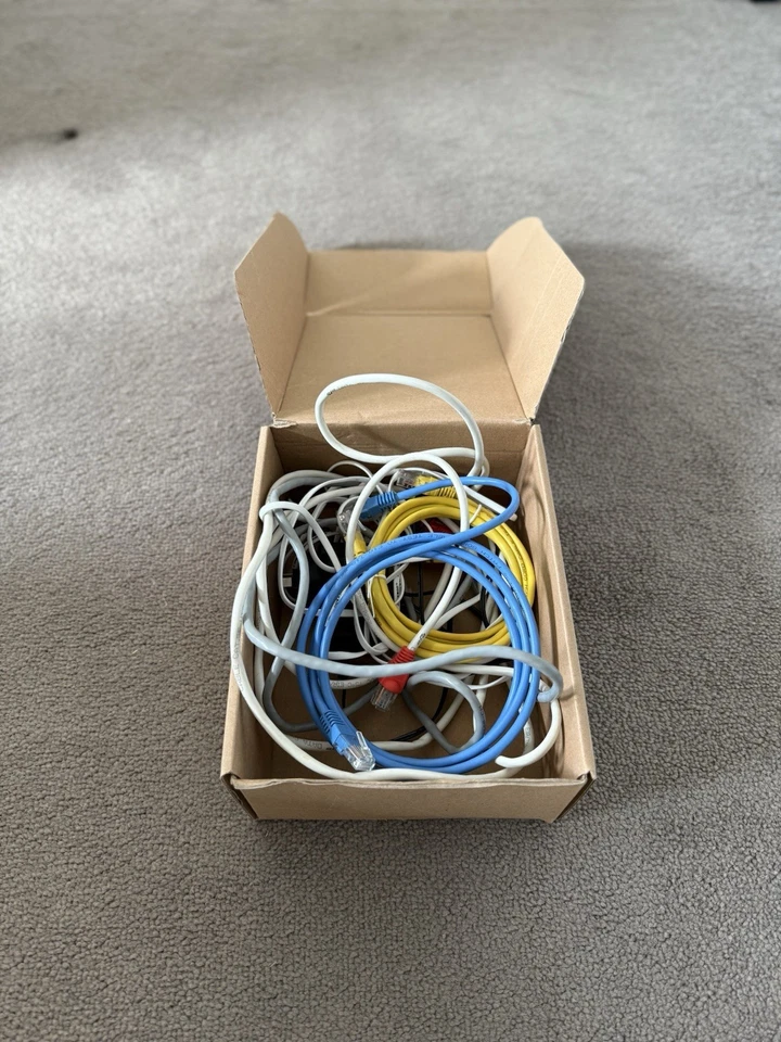 D-Link DIR-878 AC1900 Dual-Band Gigabit Wi-Fi Router + Ethernet Cable Bundle - Image 4 of 4