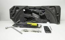 Mercedes-Benz ML W164 2007 Wagenheber A1645800018 LGI110166 Mercedes-Benz ML W164 2007 Wagenheber A1645800018 LGI110166