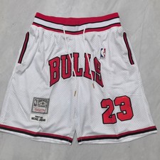 Chicago Bulls White Retro Pocket Basketball S...