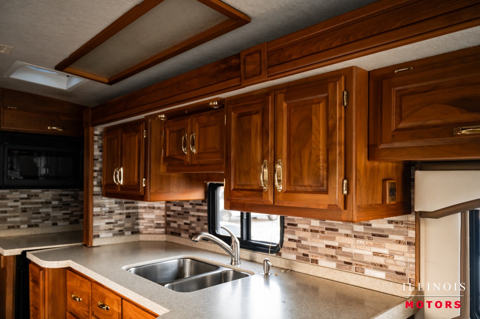 2000 Fleetwood  thumbnail 36