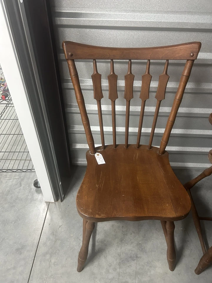 2 sillas antiguas vintage de casa de campo de Pennsylvania Foto 4 de 4
