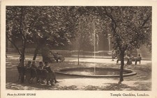 Temple Garden's London von John Stone Postkarte (H634)