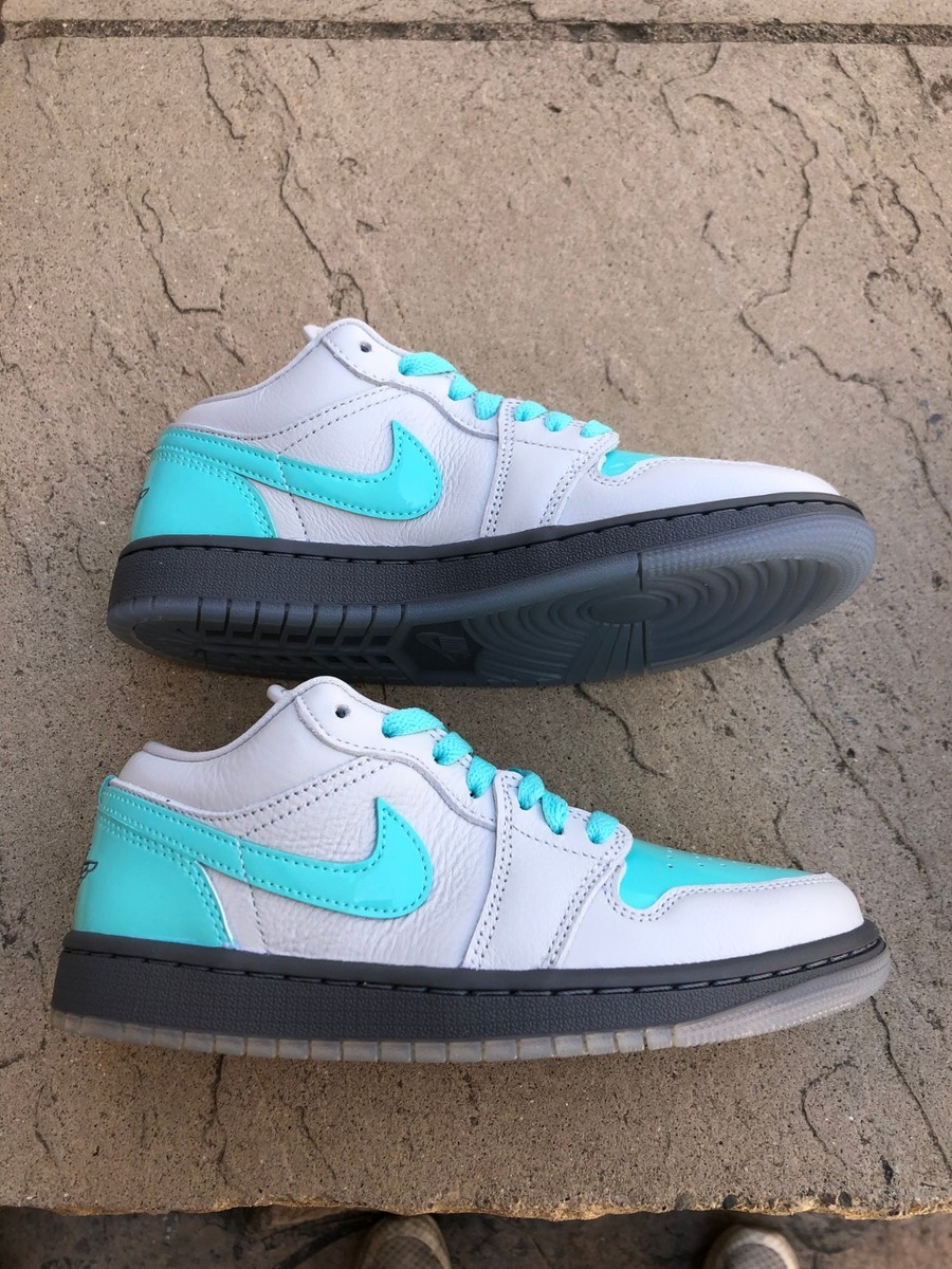 Women's Youth 5Y Nike Air Jordan Low SE HQ3599-025 Polaroid Photon  Dust