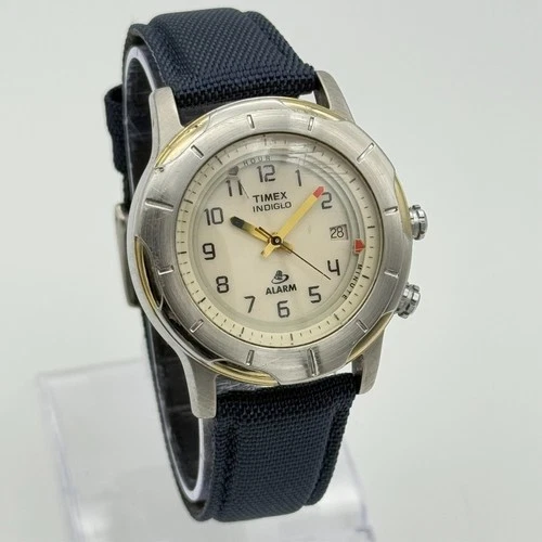Vintage 1999 Men's TIMEX Silver Tone Indiglo Analog Alarm 39mm Watch, Blue Strap
