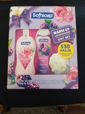  NEW Softsoap 3 Piece Warm Up w/Exfoliating Gift Set BOX SLIGHTLY DAMAGED 