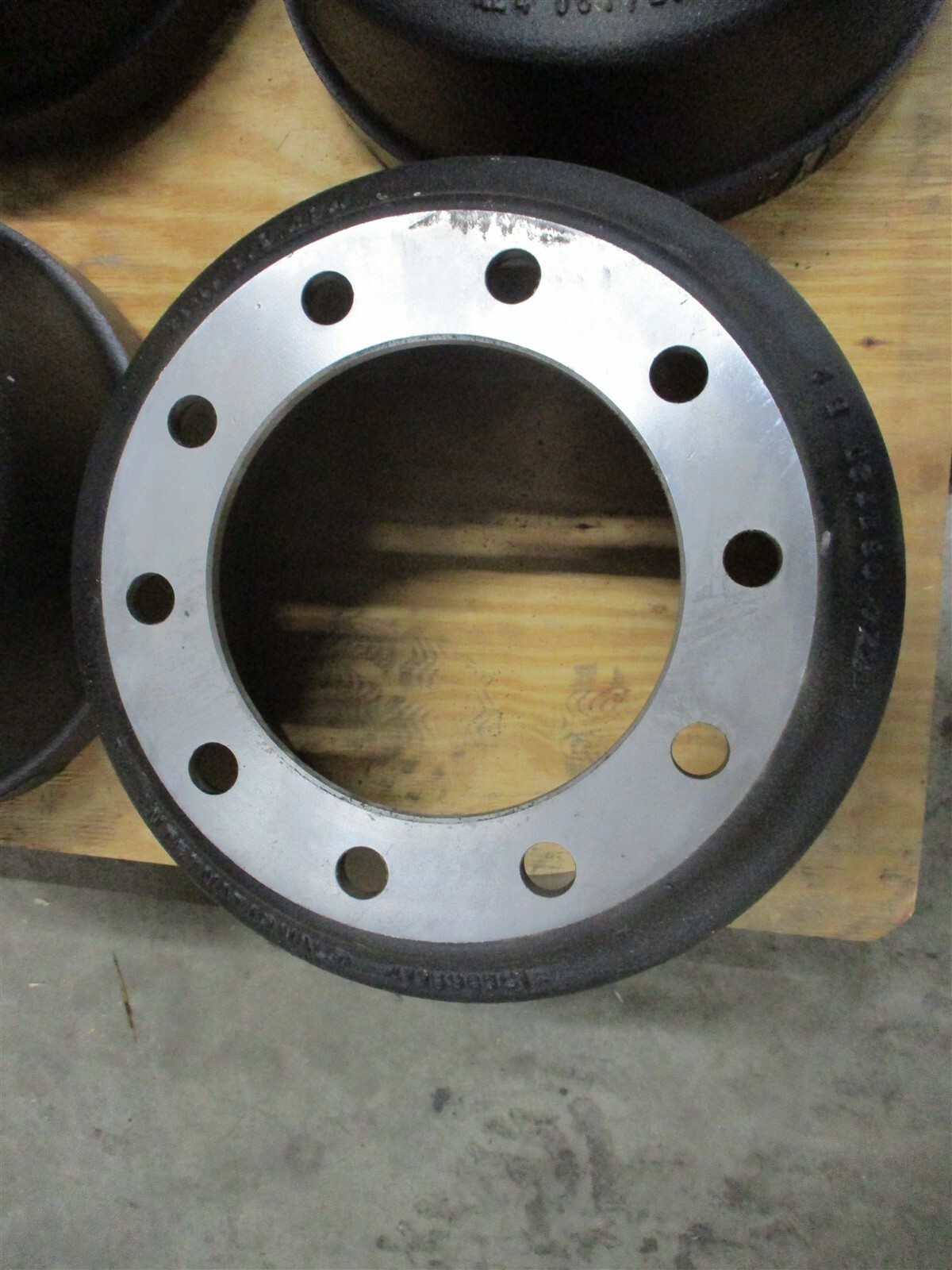 4115969C1 NEW OEM INTERNATIONAL BRAKE DRUM 16.5x8.62 FITS GUNITE 3807AX eBay