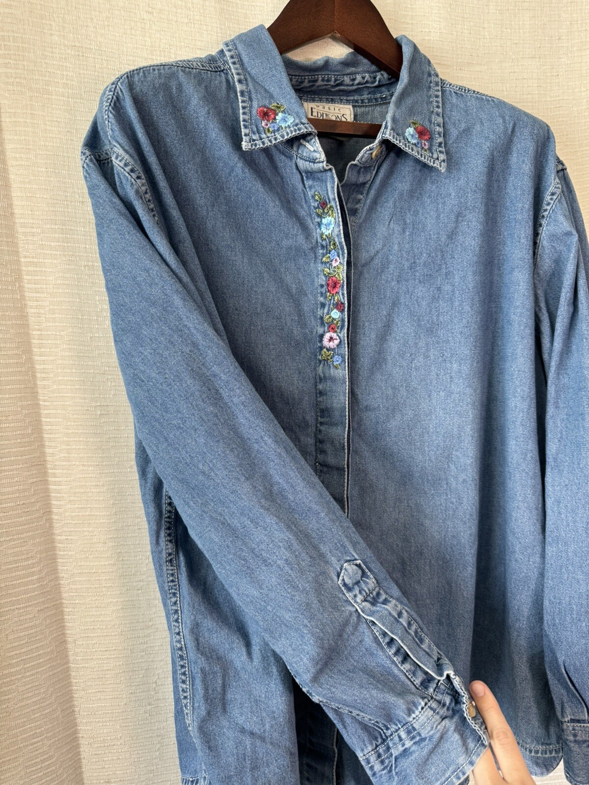 VTG Basic Edition Plus Denim Floral Embroidered B… - image 2