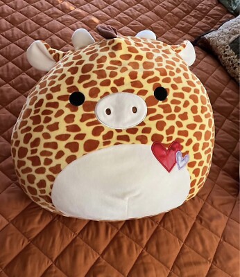 NWT Squishmallows ~Micha~  Giraffe With Hearts