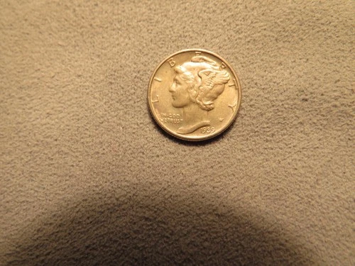 1939 Mercury Dime. BU