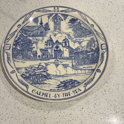 Collector Edition Vernon Kilns - Carmel by the sea USA History Plate