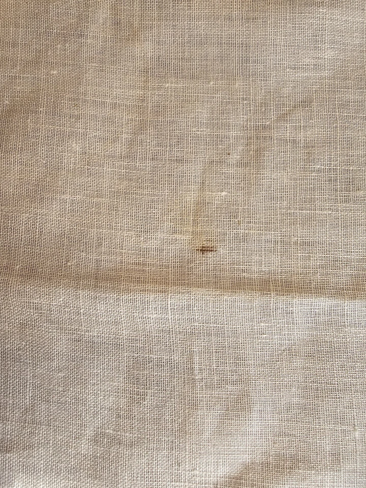 Vintage Linen Handkerchief W Hand-crocheted Border In Red And White, ~13"×13" - Image 4 of 4