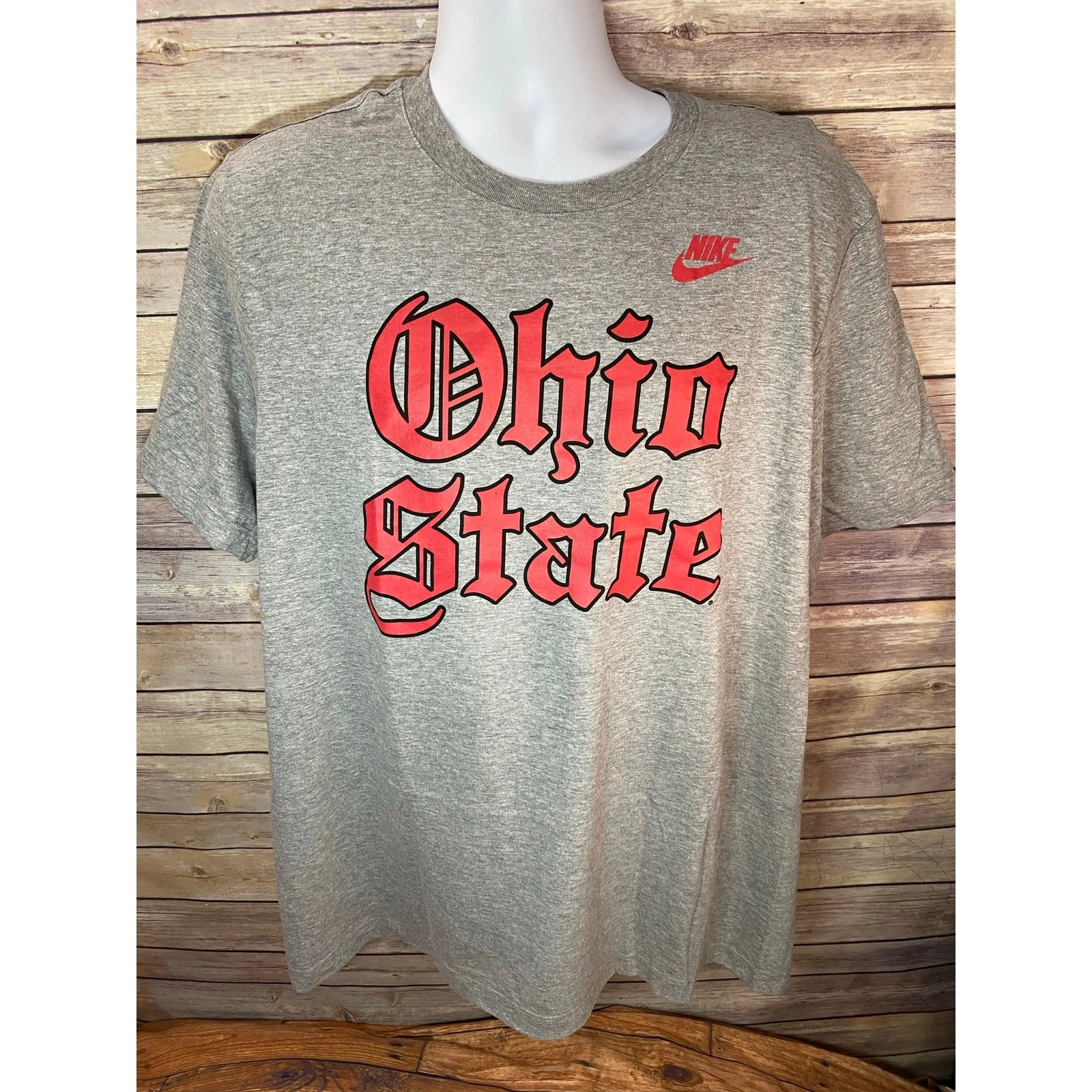 NEW XL Nike Ohio State Buckeyes “Old English” T-Shirt Men’s Size Grey Tee