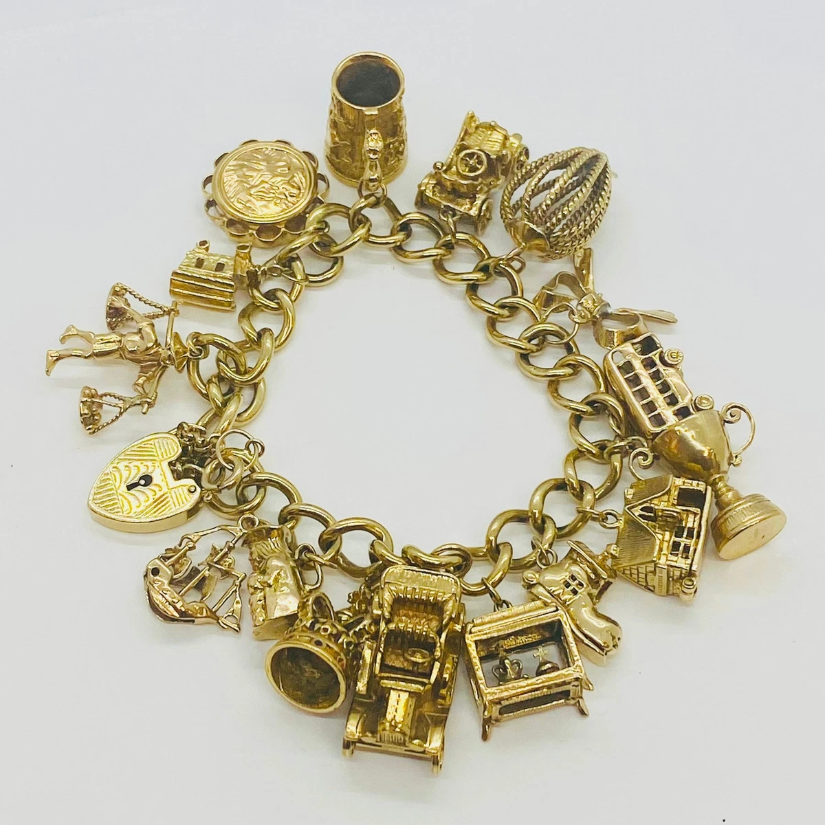 Aggregate 81+ gold charm bracelet uk latest 3tdesign.edu.vn